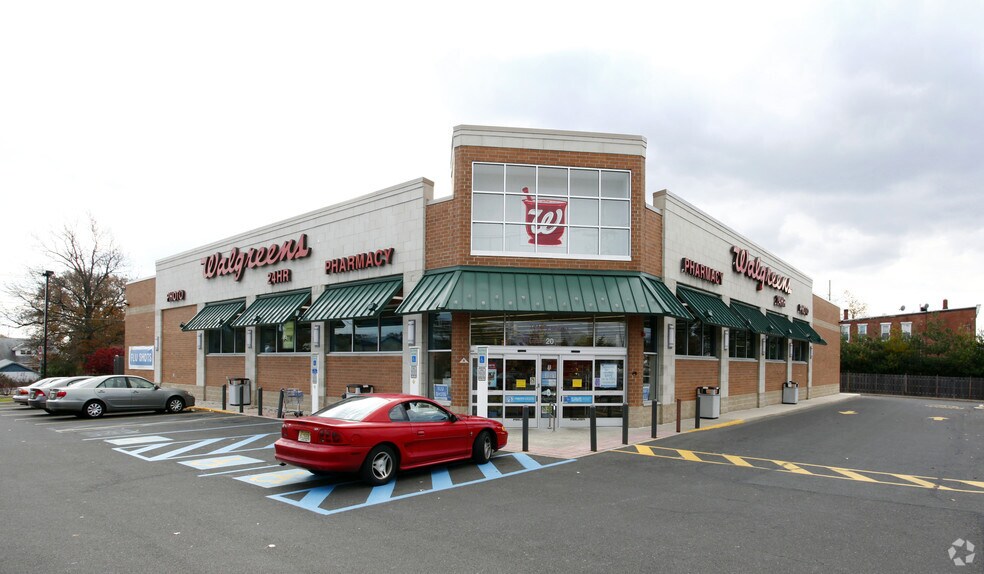 20 W Kings Hwy, Mount Ephraim, NJ à louer - Photo principale – Image 1 sur 9
