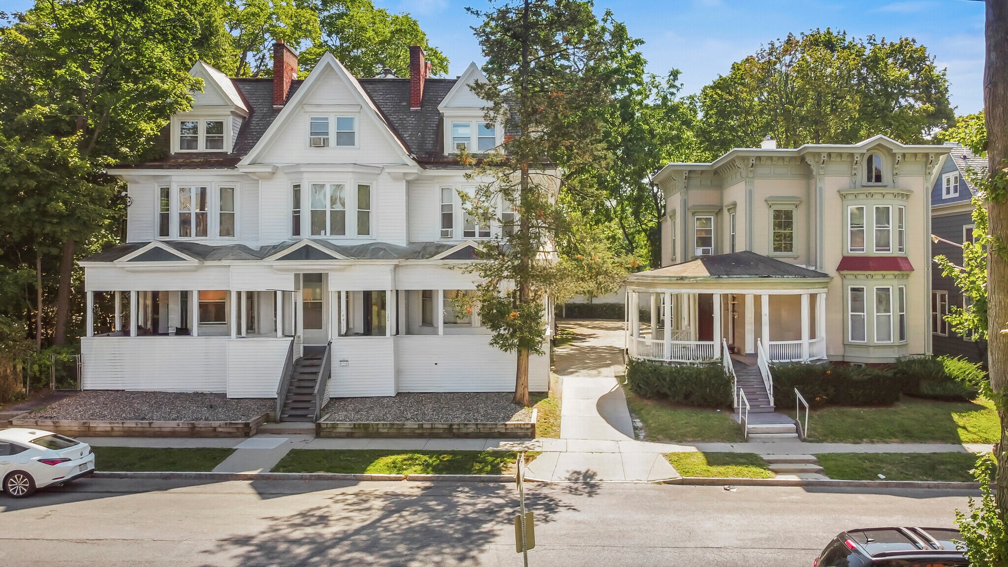 18 Units-Washington Park / Albany Med portefeuille de 2 biens à vendre sur LoopNet.fr Photo de l’immeuble– Image 1 sur 69