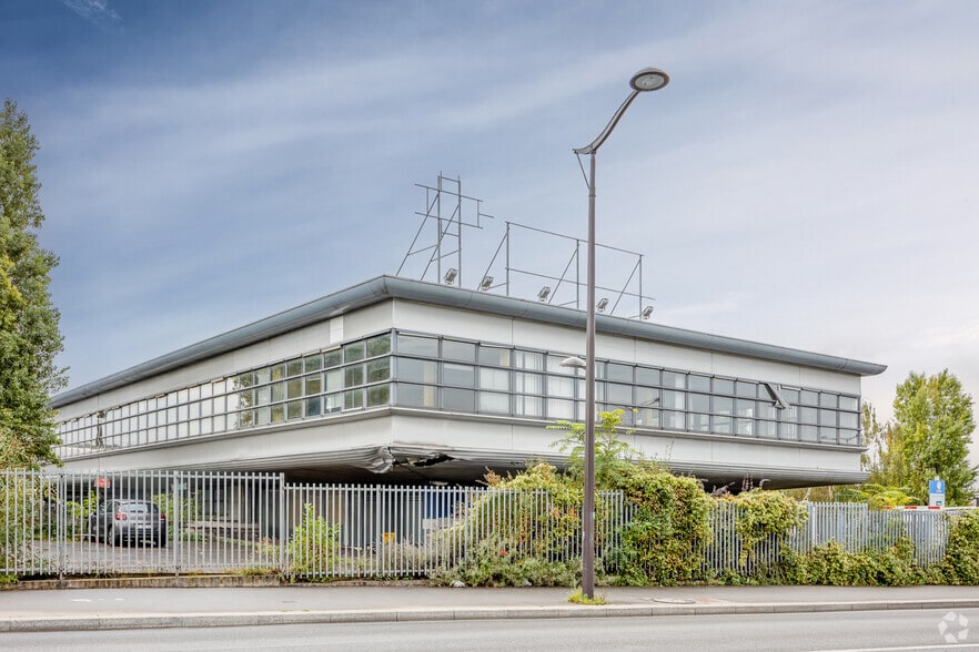 20 Boulevard Poniatowski, Paris à louer - Photo de l’immeuble – Image 2 sur 3