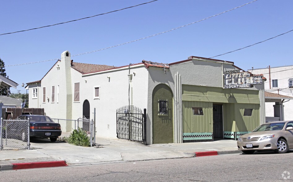 1755 Washington Ave, San Leandro, CA à vendre - Photo principale – Image 1 sur 45