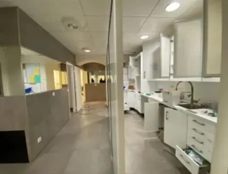 Bureau dans Paris à vendre - Photo de l’immeuble – Image 2 sur 6