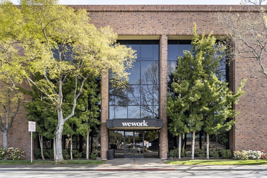 3101 Park Blvd, Palo Alto, CA à louer - Photo de l’immeuble – Image 1 sur 19