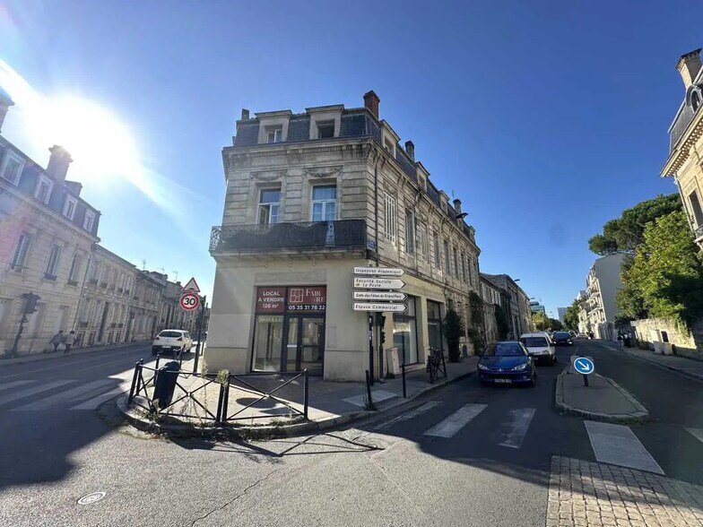 Bureau dans Bordeaux à vendre - Photo de l’immeuble – Image 2 sur 14