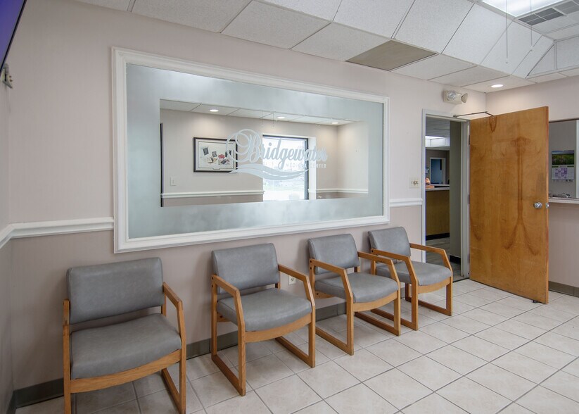 750 Salem Dr, Owensboro, KY à louer - Photo intérieure – Image 2 sur 22