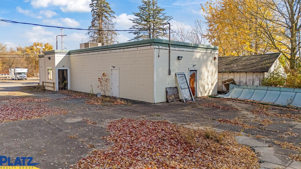 438 E Main St, Andover, OH à louer - Photo de l’immeuble – Image 3 sur 14