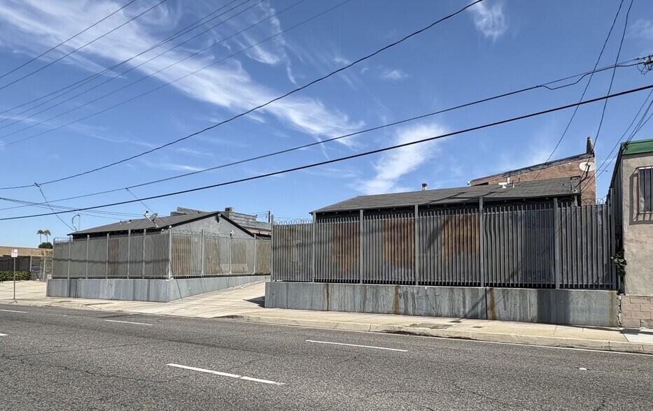 1219-1223 W El Segundo Blvd, Gardena, CA à vendre - Photo de l’immeuble – Image 3 sur 3