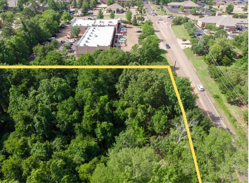 Northpark Dr, Ridgeland, MS à vendre - Photo de l’immeuble – Image 2 sur 11
