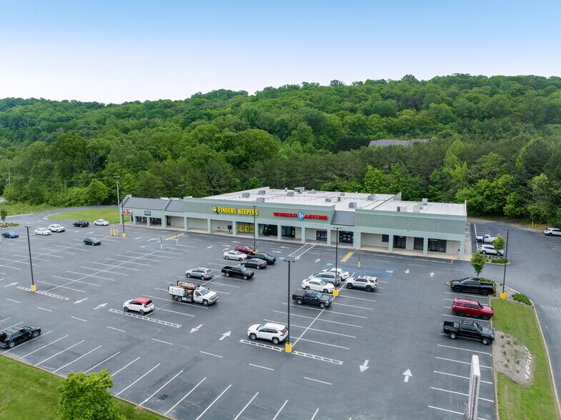 6210 Hixson Pike, Hixson, TN à louer - Photo de l’immeuble – Image 2 sur 6