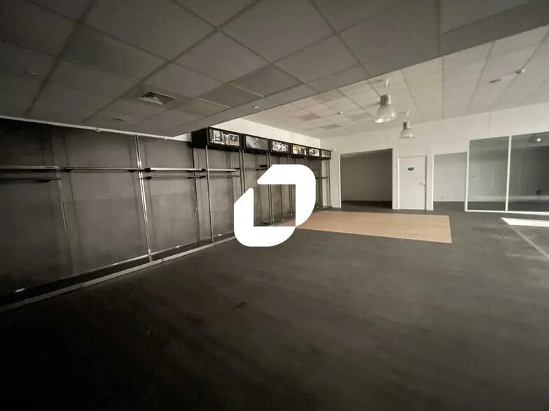 Bureau dans La Teste-de-Buch à louer - Photo de l’immeuble – Image 2 sur 6