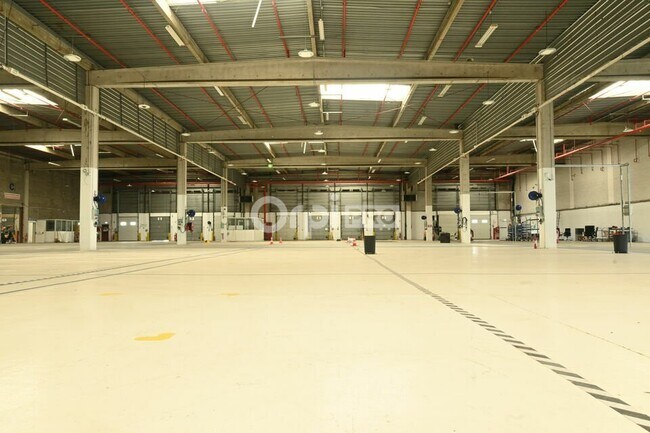 Plus de détails pour 7-9 Rue André Sentuc, Vénissieux - Industriel/Logistique à louer