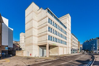 Plus de détails pour 33-35 Yeaman Shore, Dundee - Coworking à louer