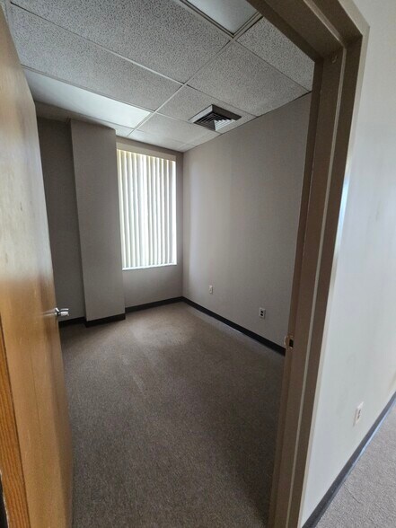 1007 Mantua Pike, Deptford, NJ à louer - Photo de l’immeuble – Image 3 sur 8