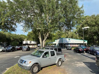 Plus de détails pour 2625 N Main St, Gainesville, FL - Bureau/Local commercial à louer