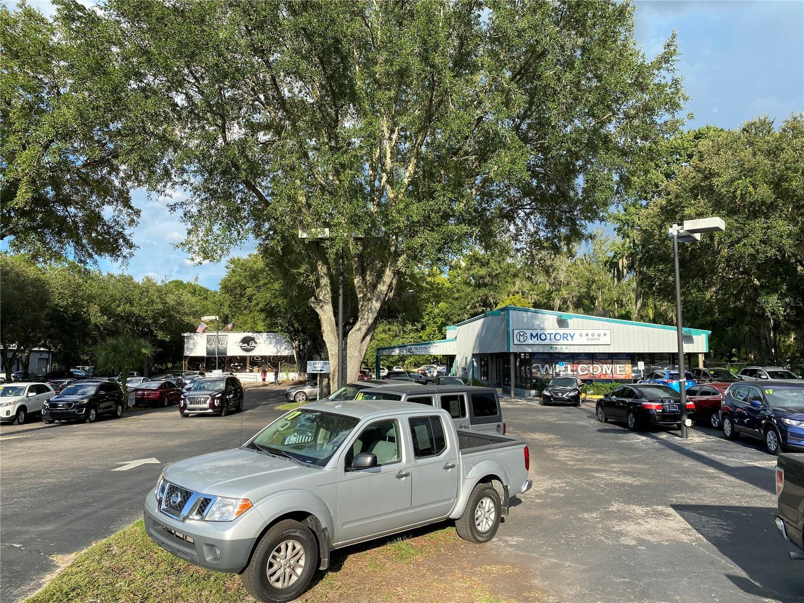 2625 N Main St, Gainesville, FL à louer Photo de l’immeuble– Image 1 sur 8
