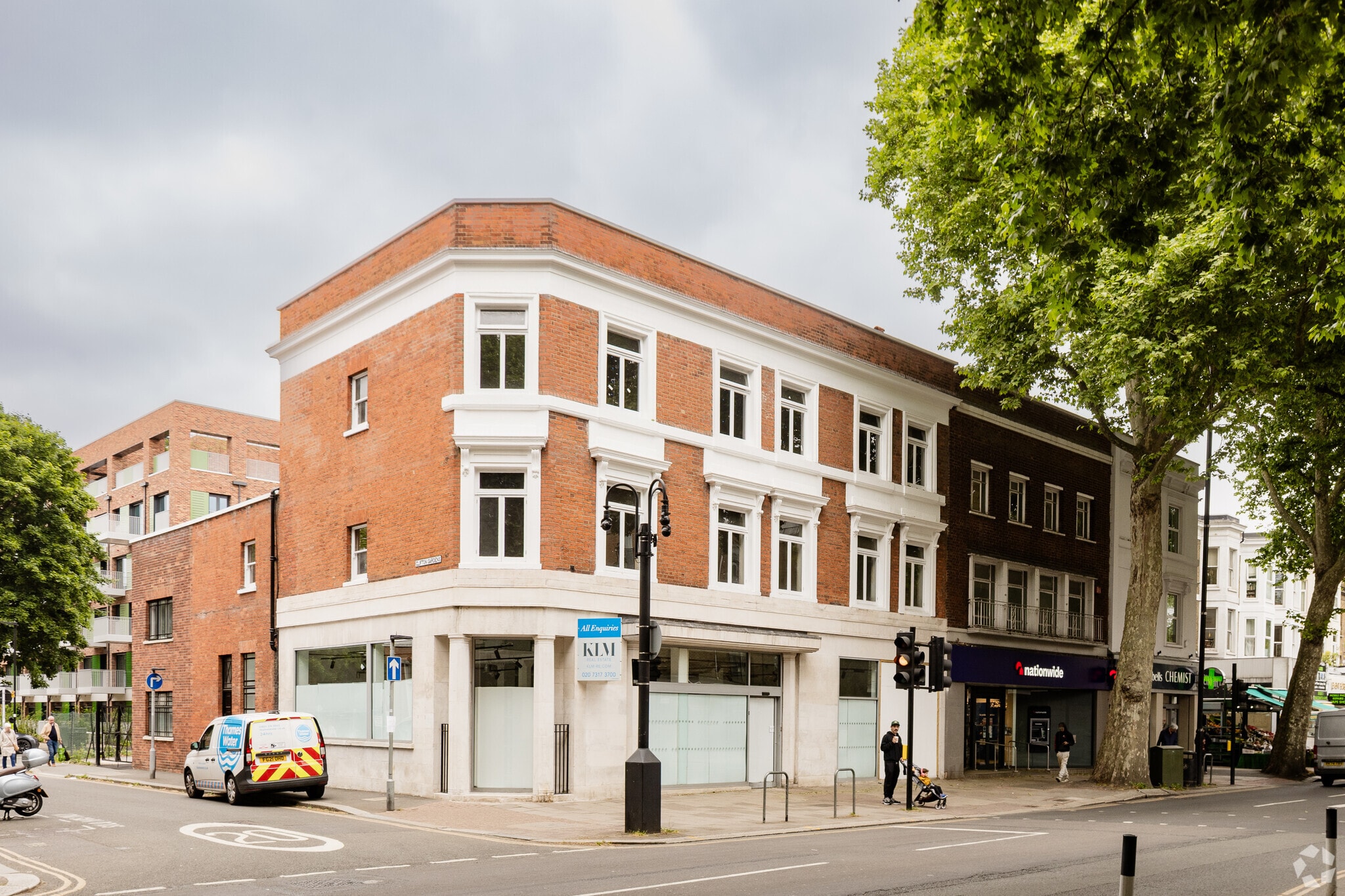 308-312 Chiswick High Rd, Londres à louer Photo principale– Image 1 sur 3