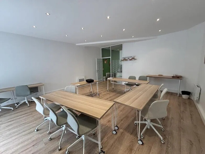 33 Rue Des Bourdonnais, Paris à louer - Photo de l’immeuble – Image 1 sur 6