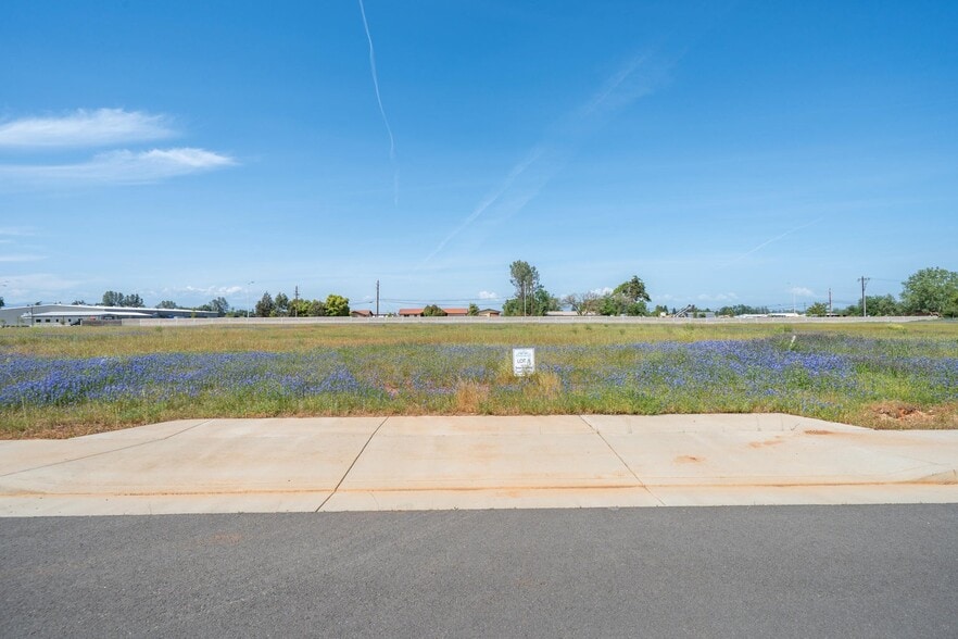 Rancho Industrial Park, Redding, CA à vendre - Aérien – Image 2 sur 4