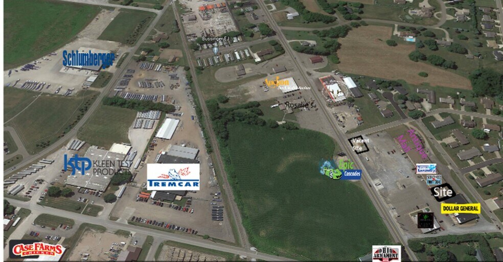 1011 N Wooster Ave, Strasburg, OH à louer - Photo de l’immeuble – Image 3 sur 4