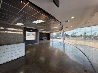 Plus de détails pour 811 N Scottsdale Rd, Scottsdale, AZ - Local commercial à louer