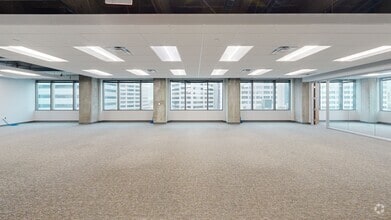 10 W Market St, Indianapolis, IN à louer Numérisation 3D Matterport– Image 1 sur 6