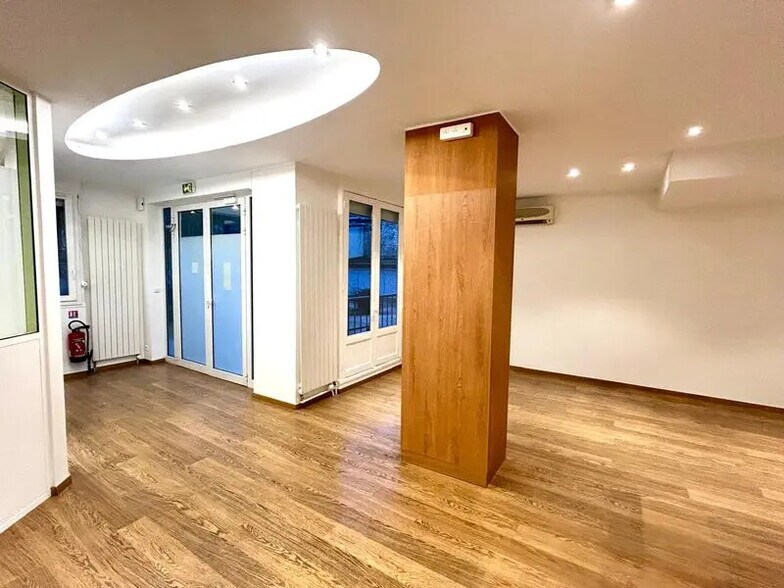 Bureau dans Paris à vendre - Photo intérieure – Image 2 sur 22