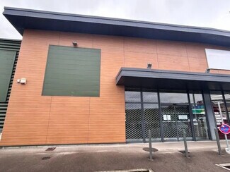 Plus de détails pour Local commercial à louer