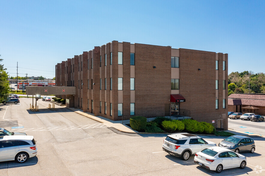532 Baltimore Blvd, Westminster, MD à louer - Photo de l’immeuble – Image 3 sur 5