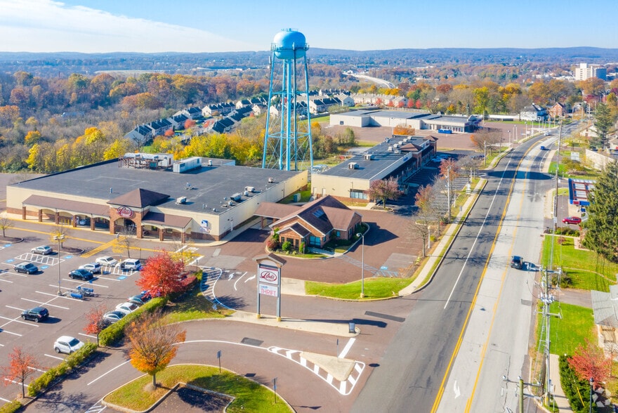 2186 E High St, Pottstown, PA à vendre - Aérien – Image 3 sur 15