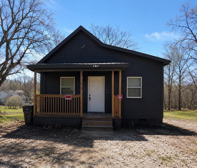 70 Tigner St, Newnan, GA à vendre - Photo principale – Image 1 sur 1