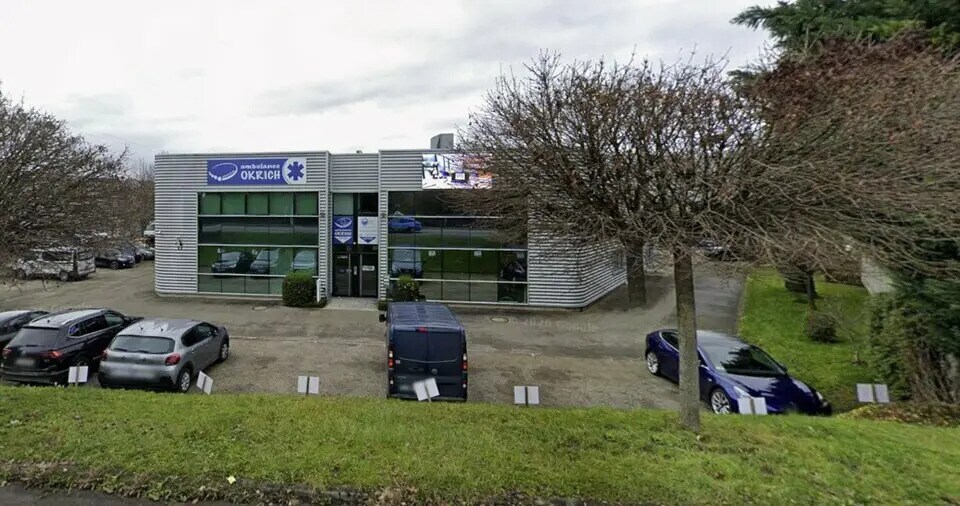 Bureau dans Eckbolsheim à louer Photo de l’immeuble– Image 1 sur 5