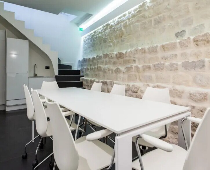 Bureau dans Paris à louer - Photo de l’immeuble – Image 2 sur 8