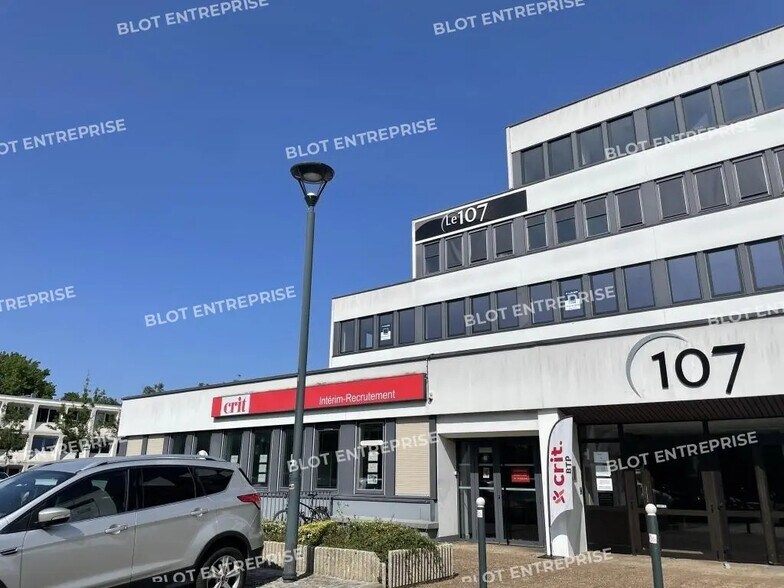 Bureau dans Rennes à vendre - Photo de l’immeuble – Image 2 sur 7