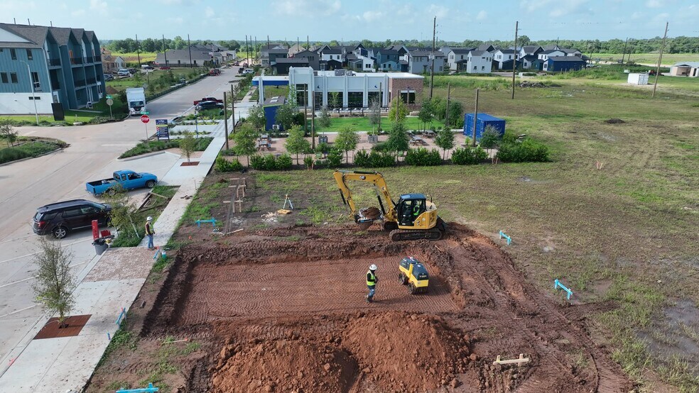 1241 Mercantile St, Richmond, TX à vendre - Vidéo sur l’annonce professionnelle – Image 2 sur 11