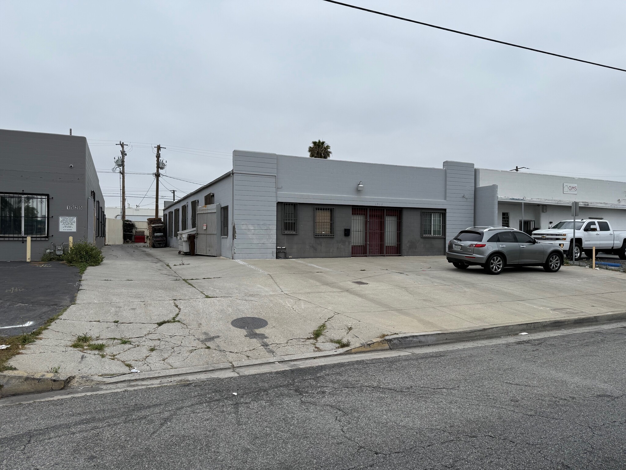 1513 W El Segundo Blvd, Compton, CA à vendre Photo de l’immeuble– Image 1 sur 9