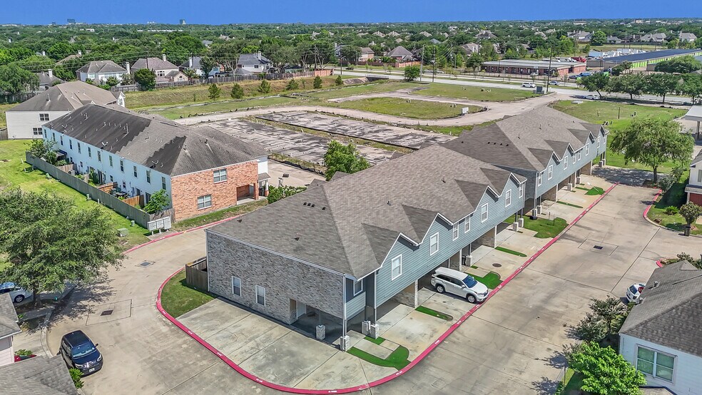 12402-12407 Urban Dale Ct, Houston, TX à vendre - Photo de l’immeuble – Image 3 sur 53