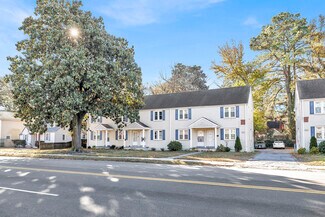 Plus de détails pour 307 W Little Creek Rd, Norfolk, VA - Logement à vendre