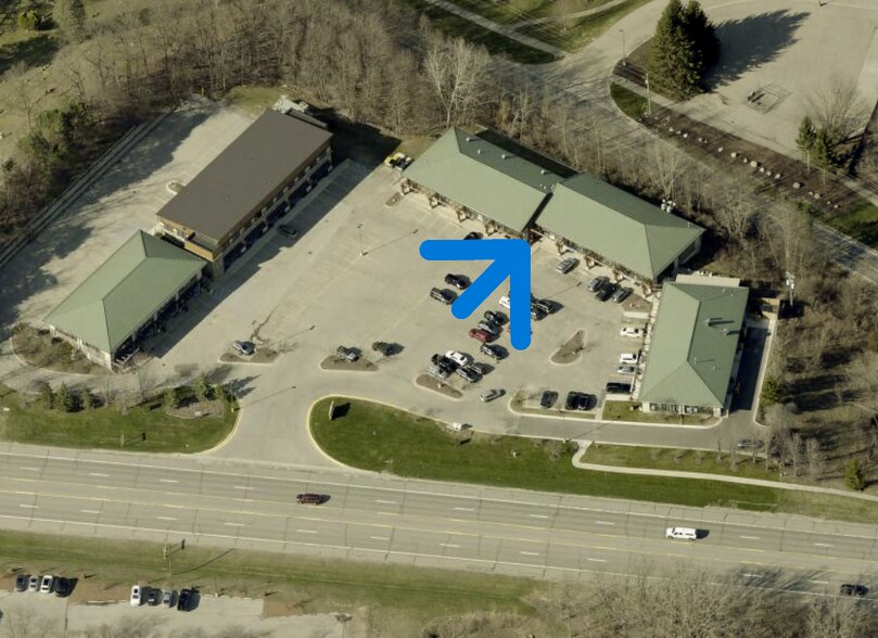 6739-6745 Fulton St, Ada, MI à louer - Photo de l’immeuble – Image 2 sur 3