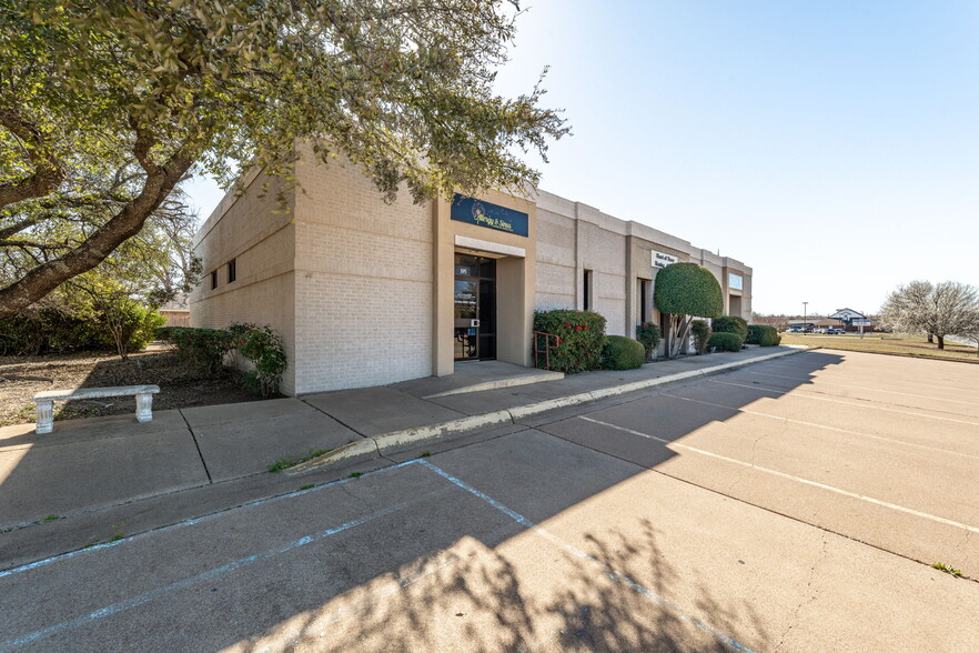 195 River North, Stephenville, TX à louer - Photo de l’immeuble – Image 2 sur 39