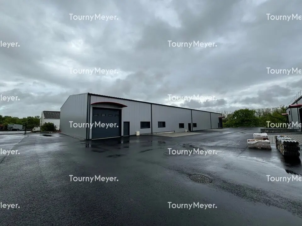 Local d'activités dans Le Loroux-Bottereau à vendre Photo de l’immeuble– Image 1 sur 9