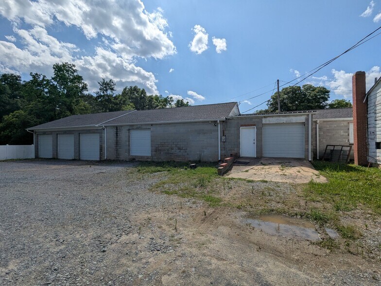 960 E Black St, Rock Hill, SC à vendre - Photo de l’immeuble – Image 2 sur 34