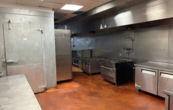 550 W 54th St, New York, NY à louer Photo intérieure– Image 2 sur 4