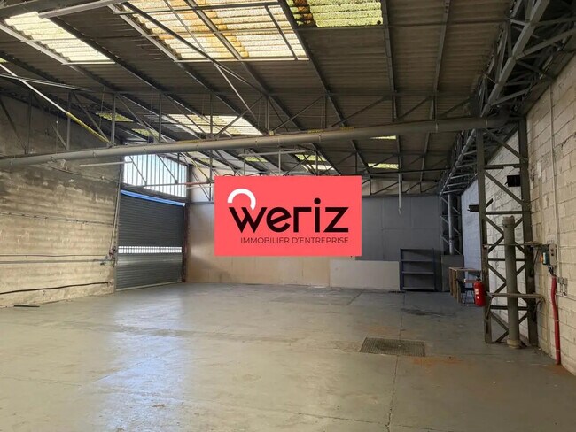 Plus de détails pour Bureau, Industriel/Logistique à louer