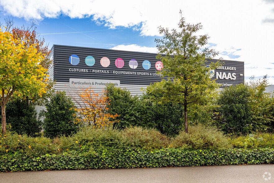 Industriel/Logistique dans Meyzieu à louer - Photo de l’immeuble – Image 2 sur 2