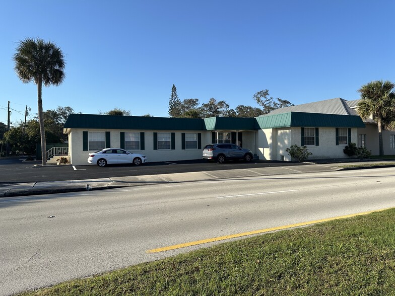 115 E New Haven Ave, Melbourne, FL à vendre - Photo de l’immeuble – Image 1 sur 14