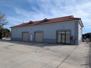 441 Cassat Ave, Jacksonville, FL à louer Photo intérieure– Image 2 sur 4