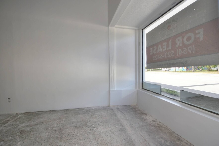 831-845 N Federal Hwy, Fort Lauderdale, FL à louer - Photo intérieure – Image 3 sur 11