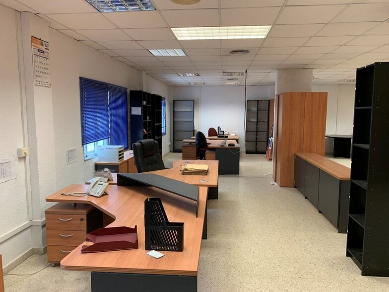 Polígono Sen-1 Entrenucleos, S/N, Dos Hermanas, Sevilla à louer - Photo de l’immeuble – Image 3 sur 14