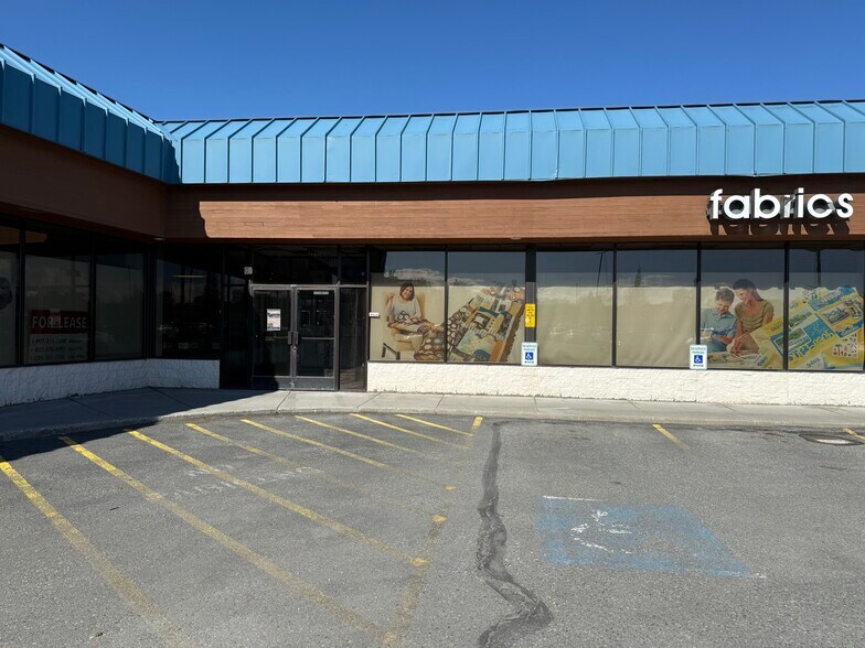 1830 E Parks Hwy, Wasilla, AK à louer - Photo principale – Image 1 sur 6