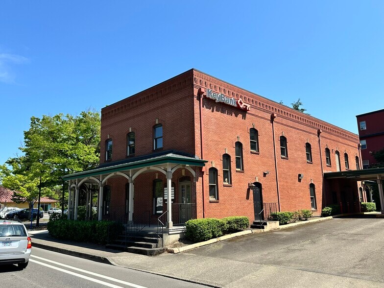 18650 SW Boones Ferry Rd, Tualatin, OR à louer - Photo de l’immeuble – Image 3 sur 6