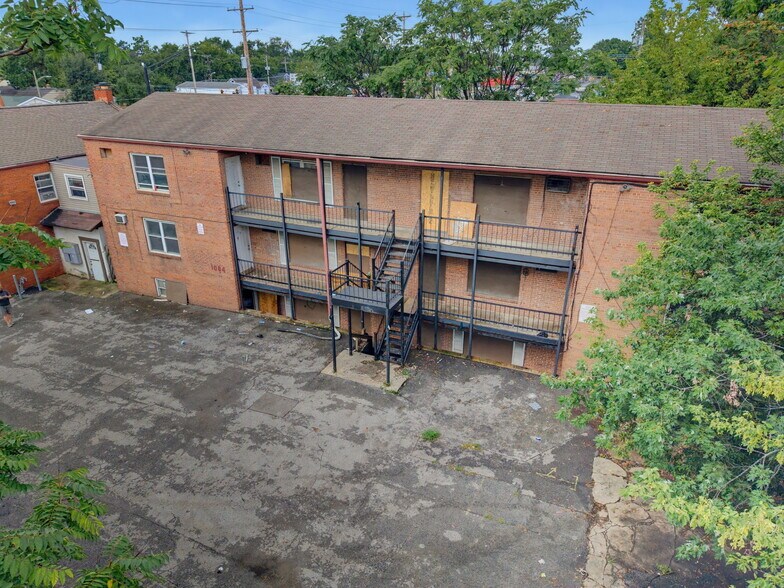 1084 E Hudson St, Columbus, OH à vendre - Photo de l’immeuble – Image 3 sur 19